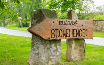 Krásy Jižních Čech: Holašovické Stonehenge